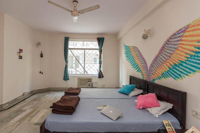 Social Rehab Vandrehjem Bangalore Værelse billede